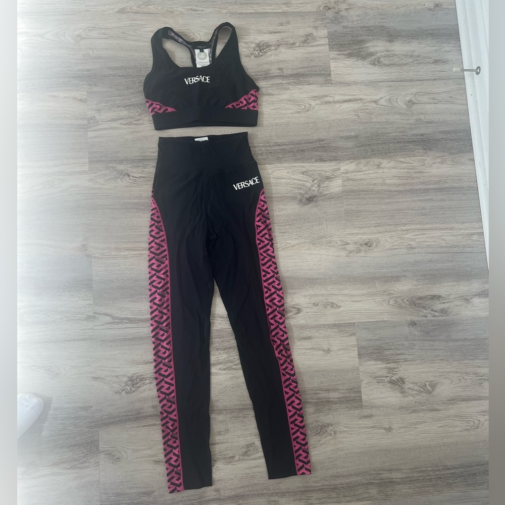 Authentic Versace La Greca Pattern Workout Set Wi… - image 7
